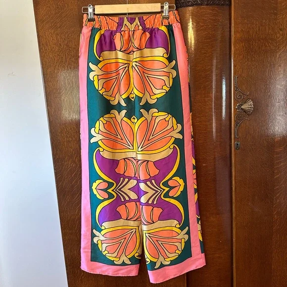 ZARA printed pants size XS - Picture 5 of 6